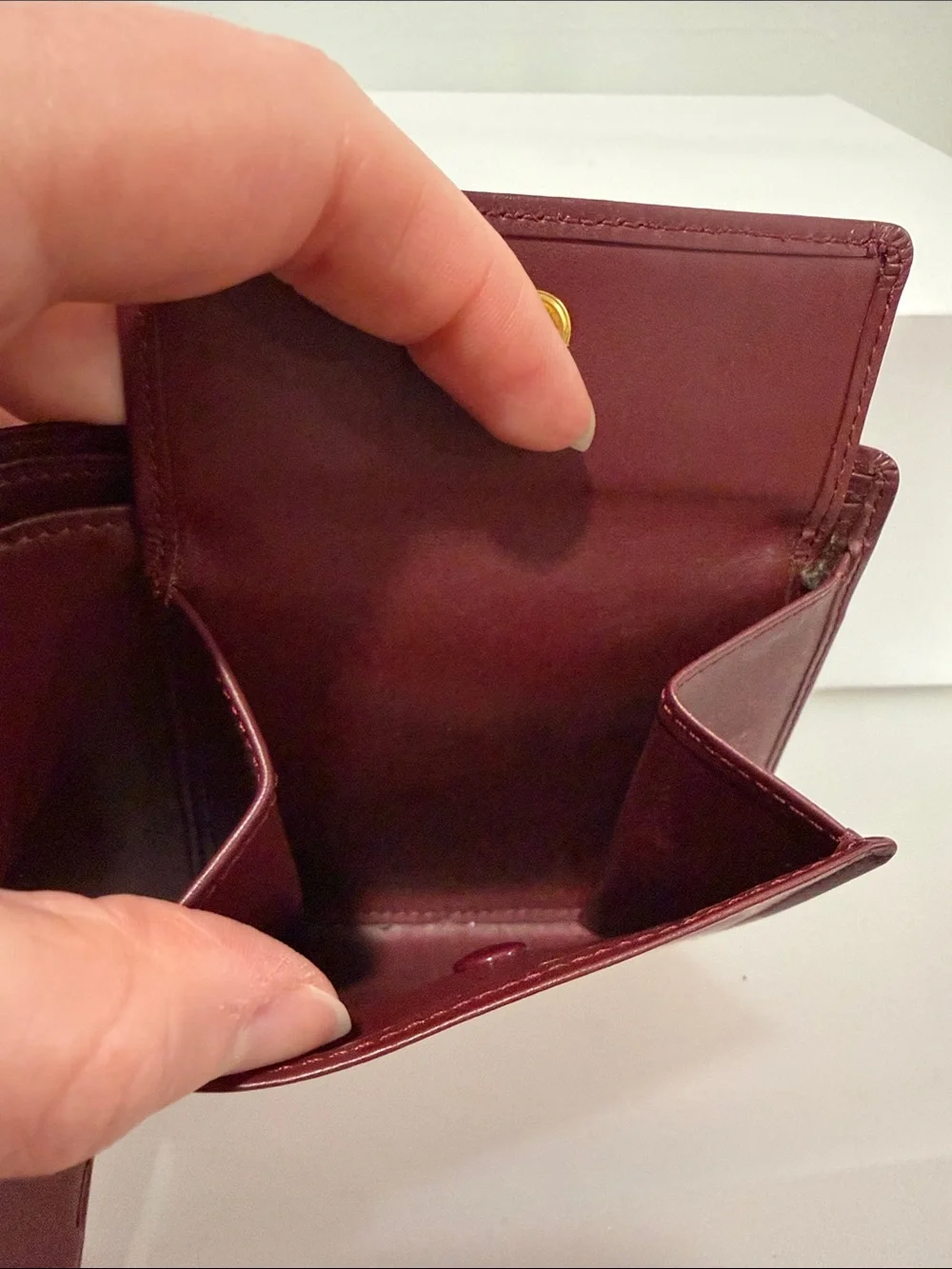 Cartier Must de Cartier Leather Bifold Wallet in Burgundy with Gold Corners